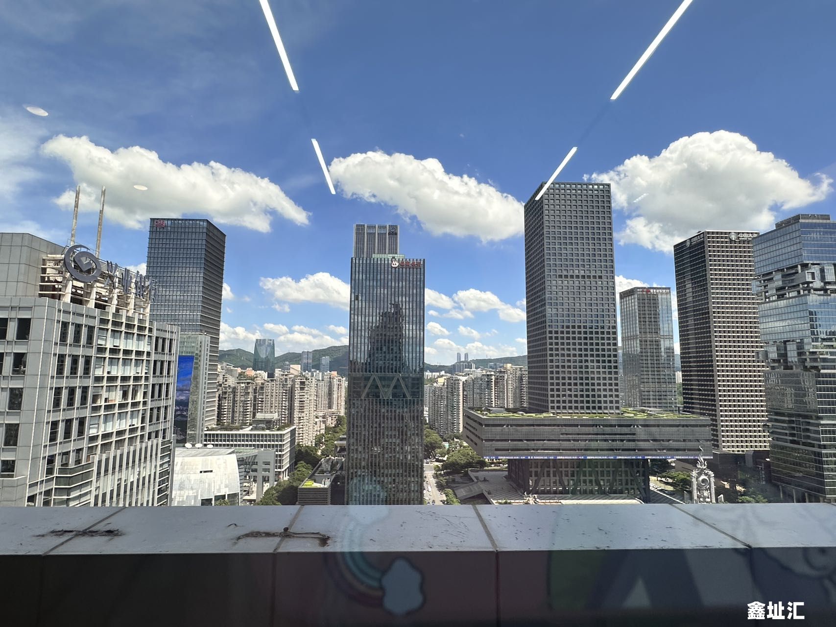 新华保险大厦85平米小面积，深圳证券交易所对面