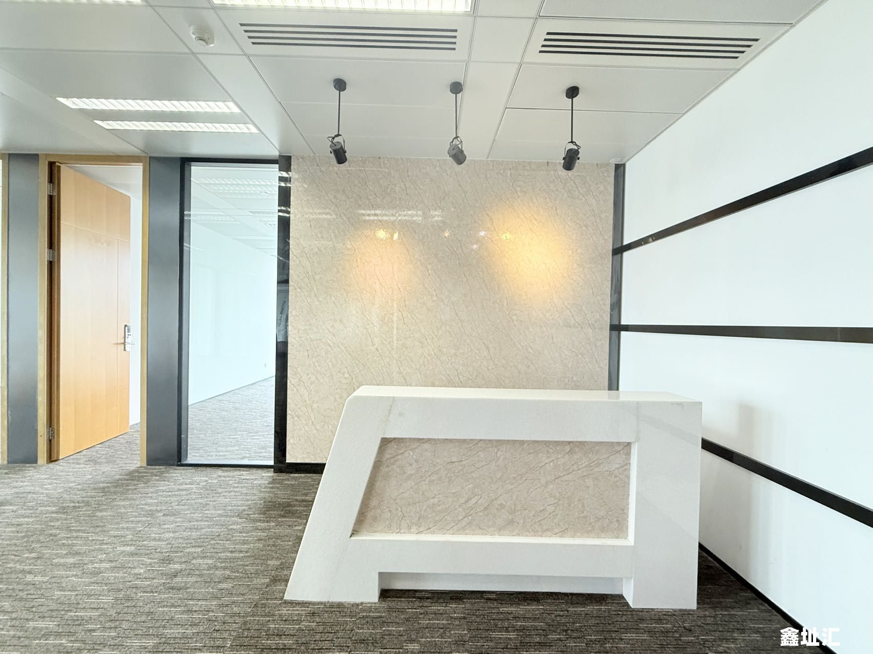 深圳地标・京基 100 423.37㎡总部级写字楼 开发商直租