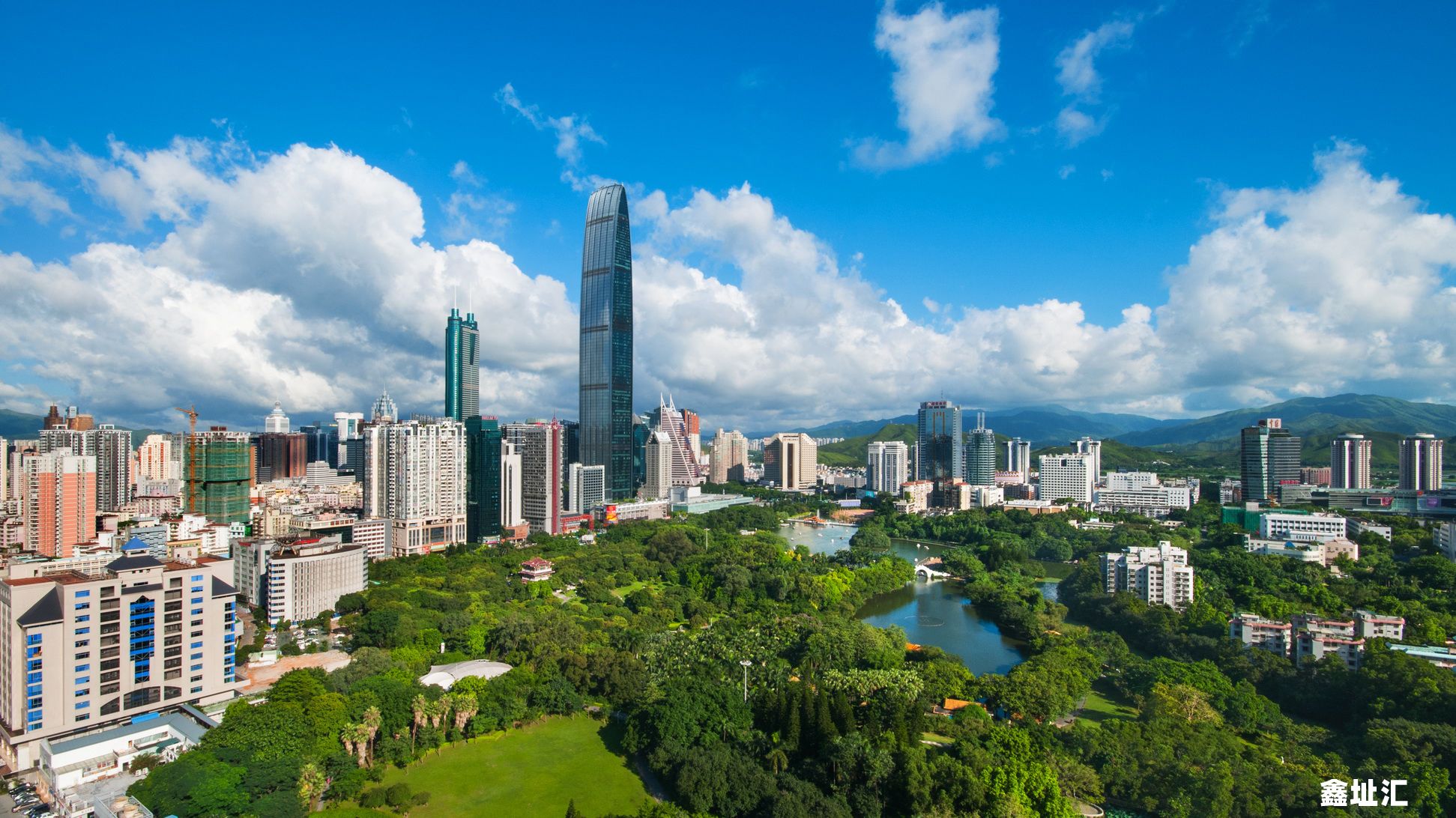 京基100大厦写字楼出租，高层景观好视野开阔，带装修出租