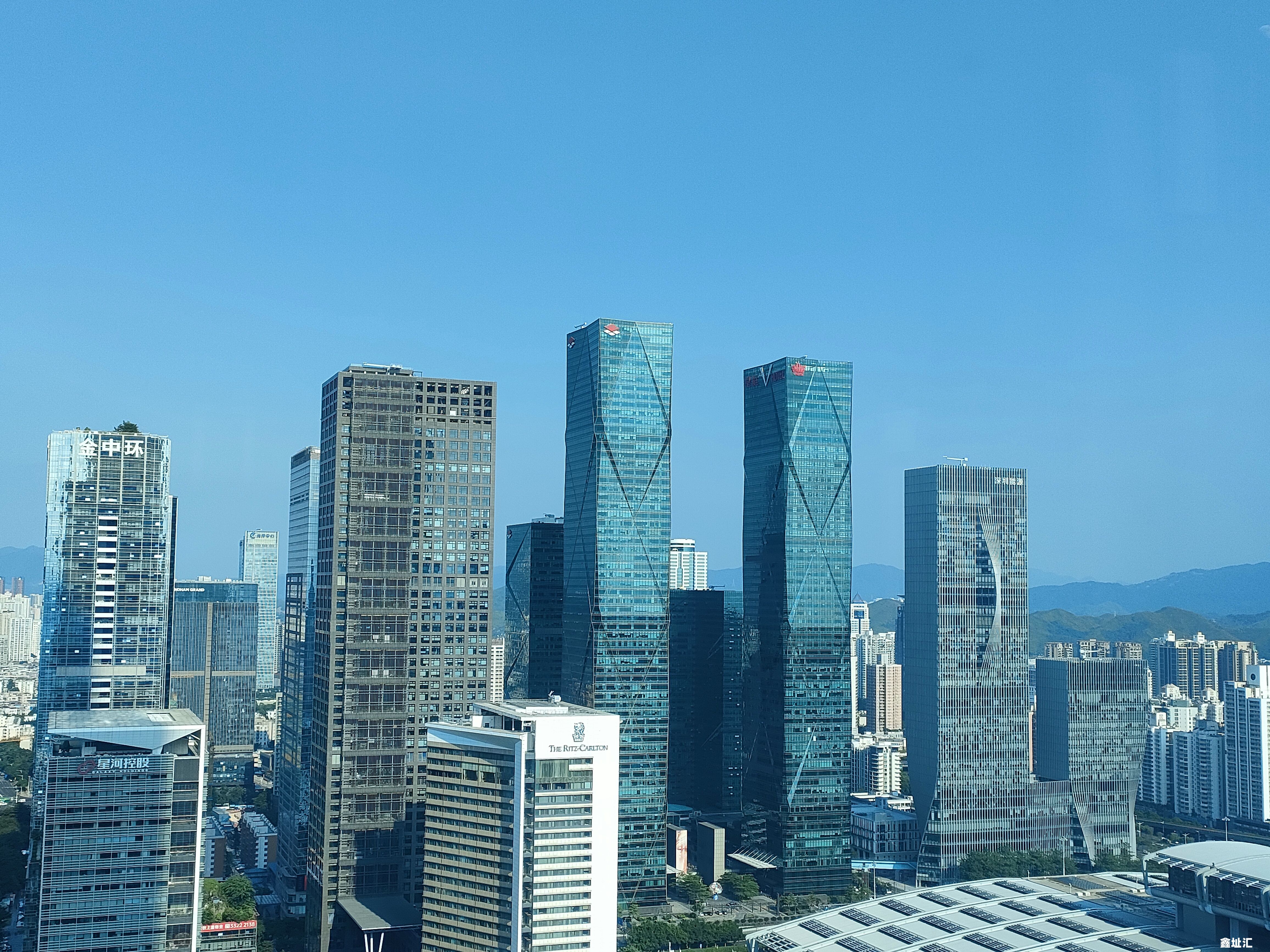 卓越时代广场写字楼出售，一口价单位，35000元/平米