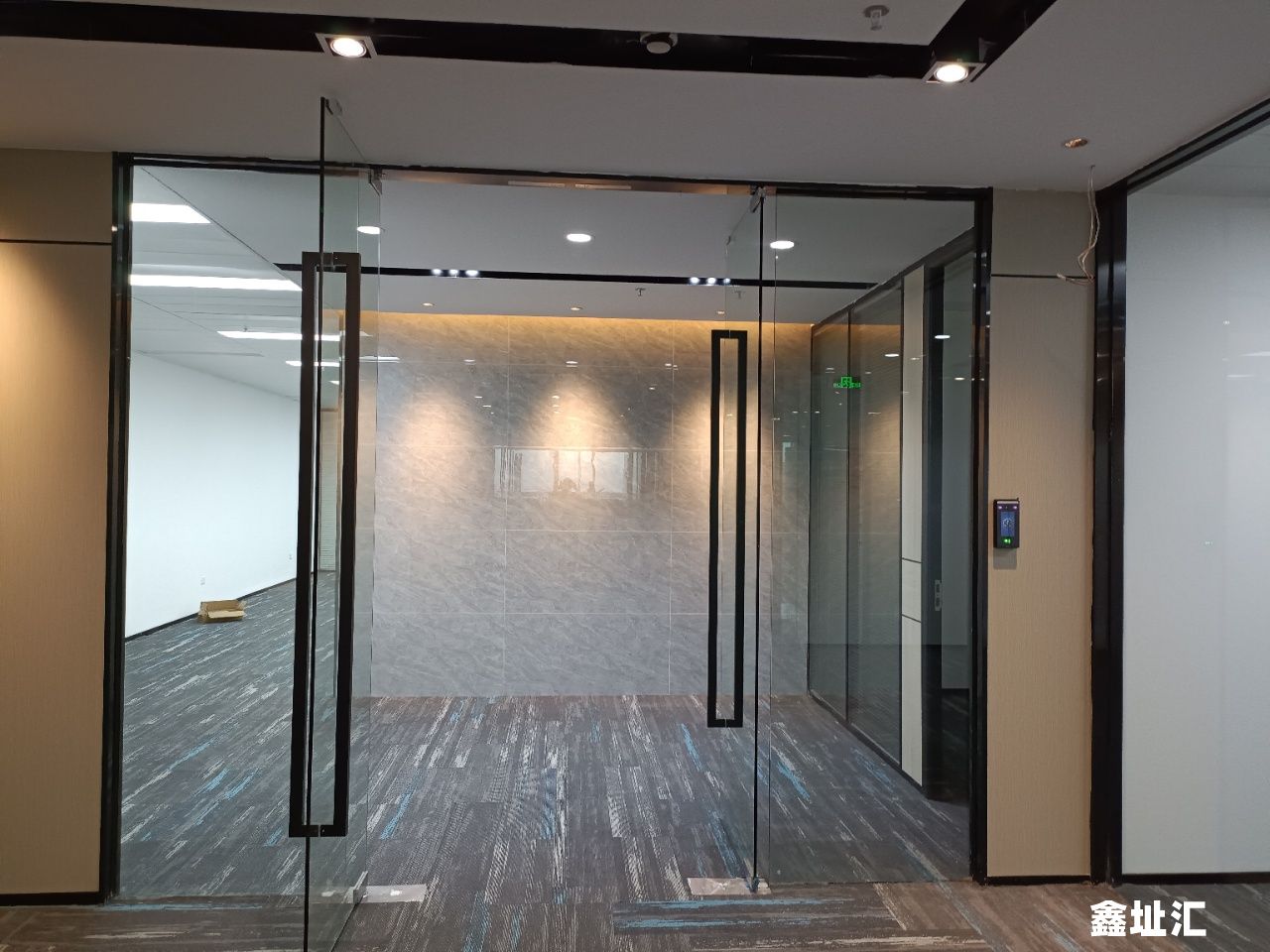 威盛科技大厦 330.2㎡正南向办公室出租—— 南山科技园采光优选