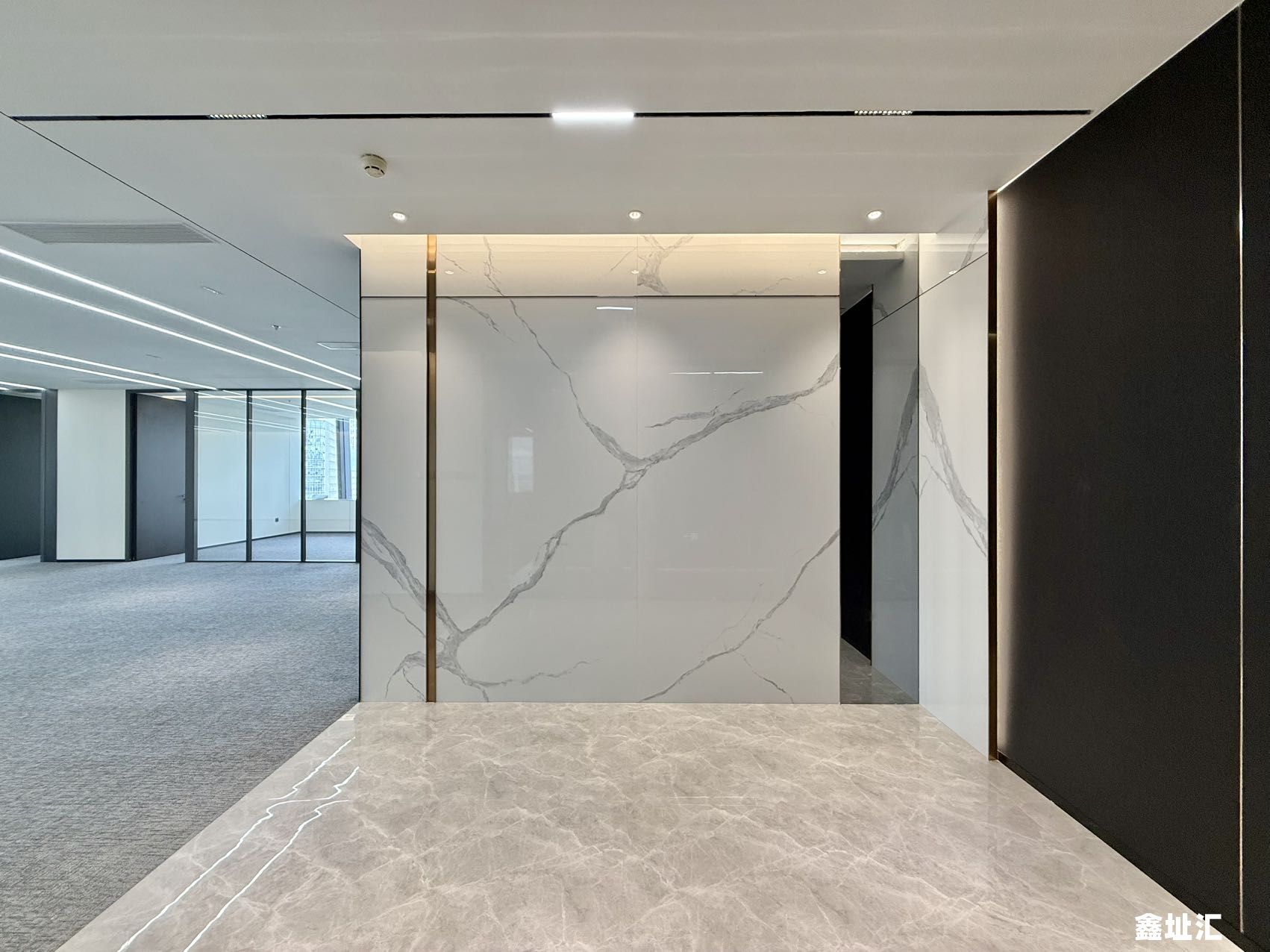 芒果网大厦写字楼出租，芒果网大厦办公室出租，带精装修出租