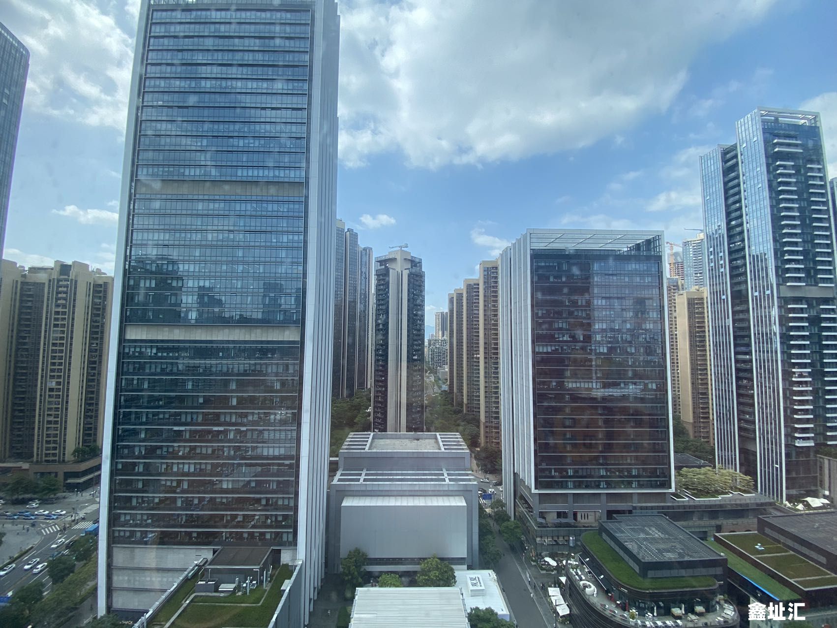 大冲・华润置地大厦 E 座｜焕新商务主场，定义办公新高度