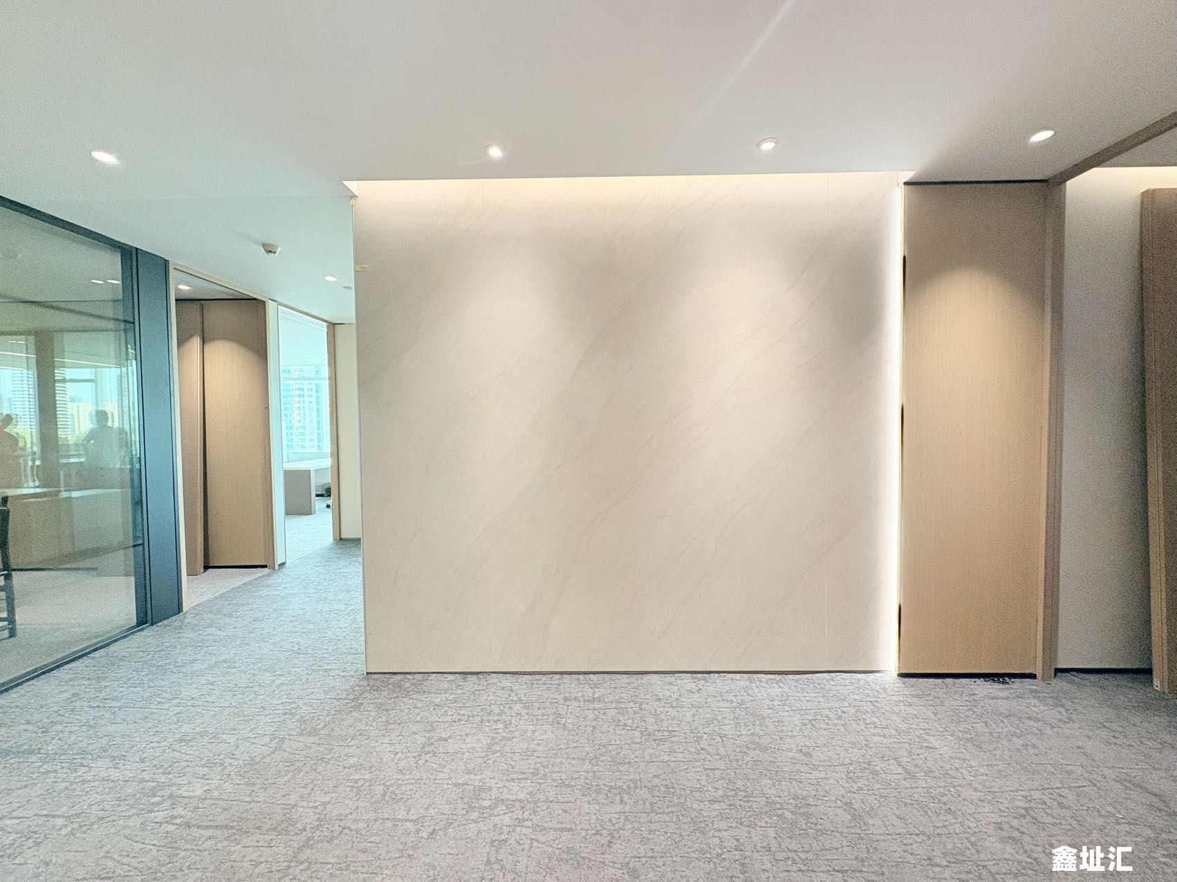 汉唐大厦写字楼出租，华侨城写字楼出租全新装修，实拍视频