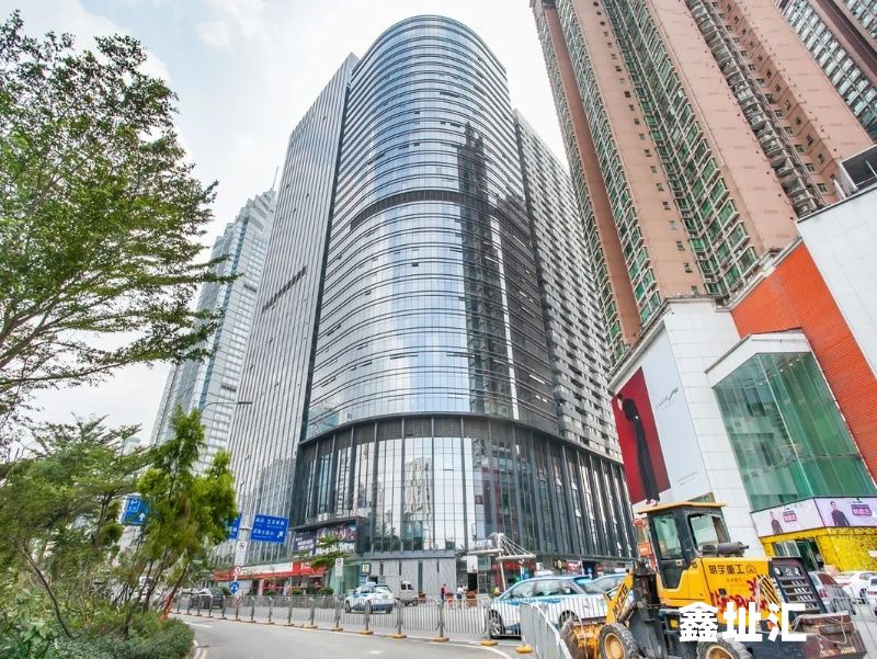 鸿隆世纪广场写字楼出售，价格便宜15800元/平米