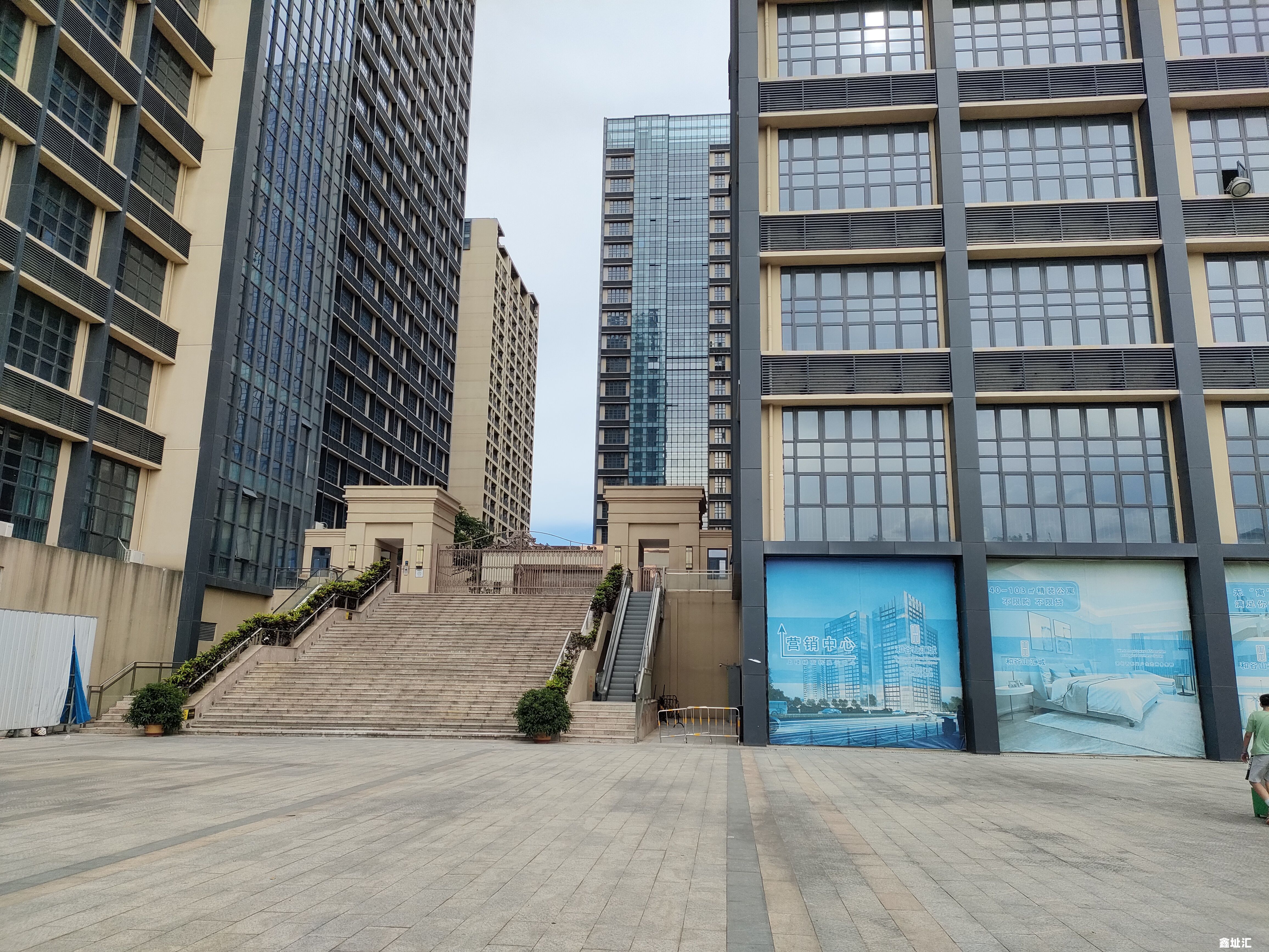 和谷山汇城办公楼出售，买和谷山汇城办公室，买和谷山汇城办公室，松岗买办公室，